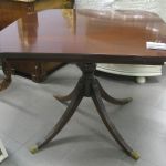 542 8152 DINING TABLE